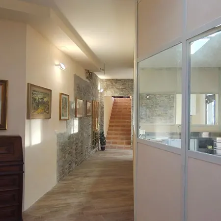 Tuscanflat Castle