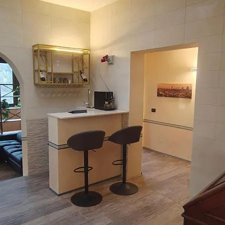 Tuscanflat Castle * Scrofiano