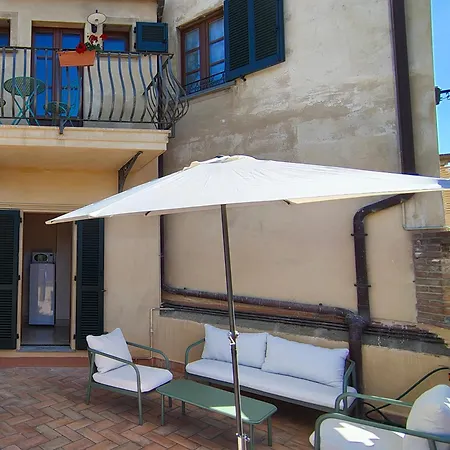 Tuscanflat Castle Scrofiano