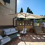 Tuscanflat Castle Scrofiano