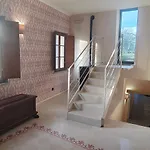 Tuscanflat Castle Διαμέρισμα