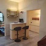 Tuscanflat Castle * Scrofiano