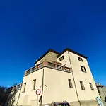Tuscanflat Castle Apartment