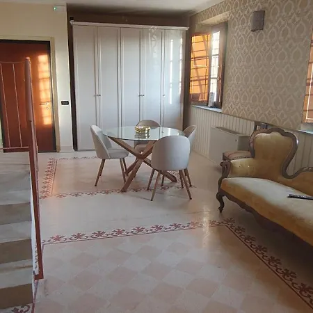 Tuscanflat Castle Scrofiano