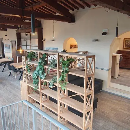 Tuscanflat Castle * Scrofiano
