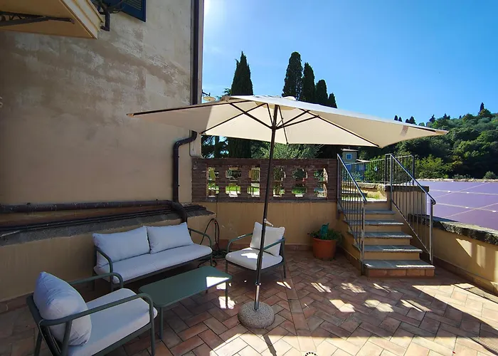Tuscanflat Castle Scrofiano