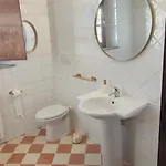 Tuscanflat Castle 아파트