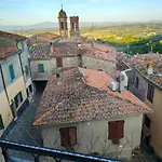 Tuscanflat Castle 아파트 *