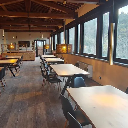 Apartament Tuscanflat Castle *